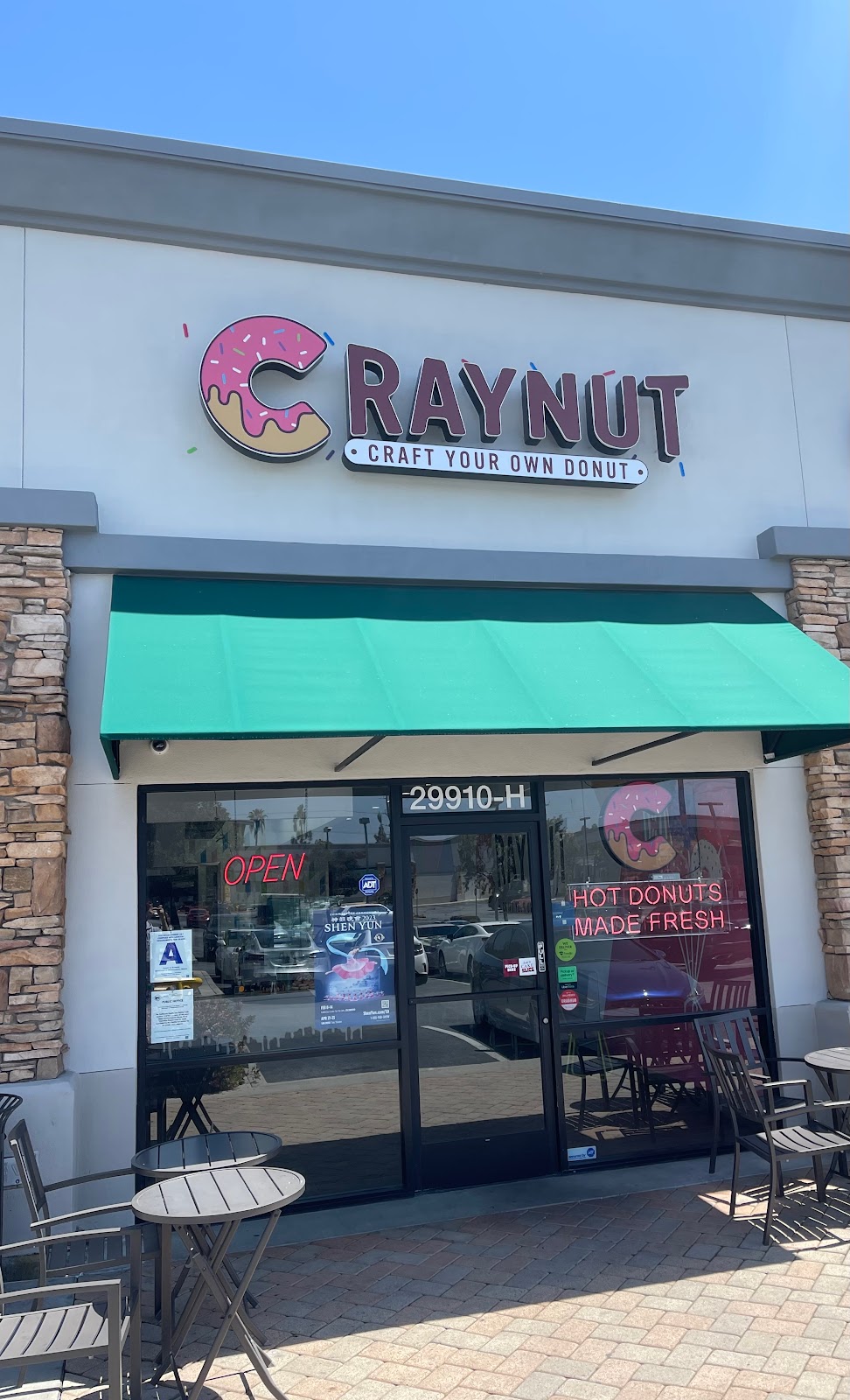 CrayNut-Donuts | 29910 Murrieta Hot Springs Rd Ste H, Murrieta, CA 92563, USA | Phone: (951) 894-7002