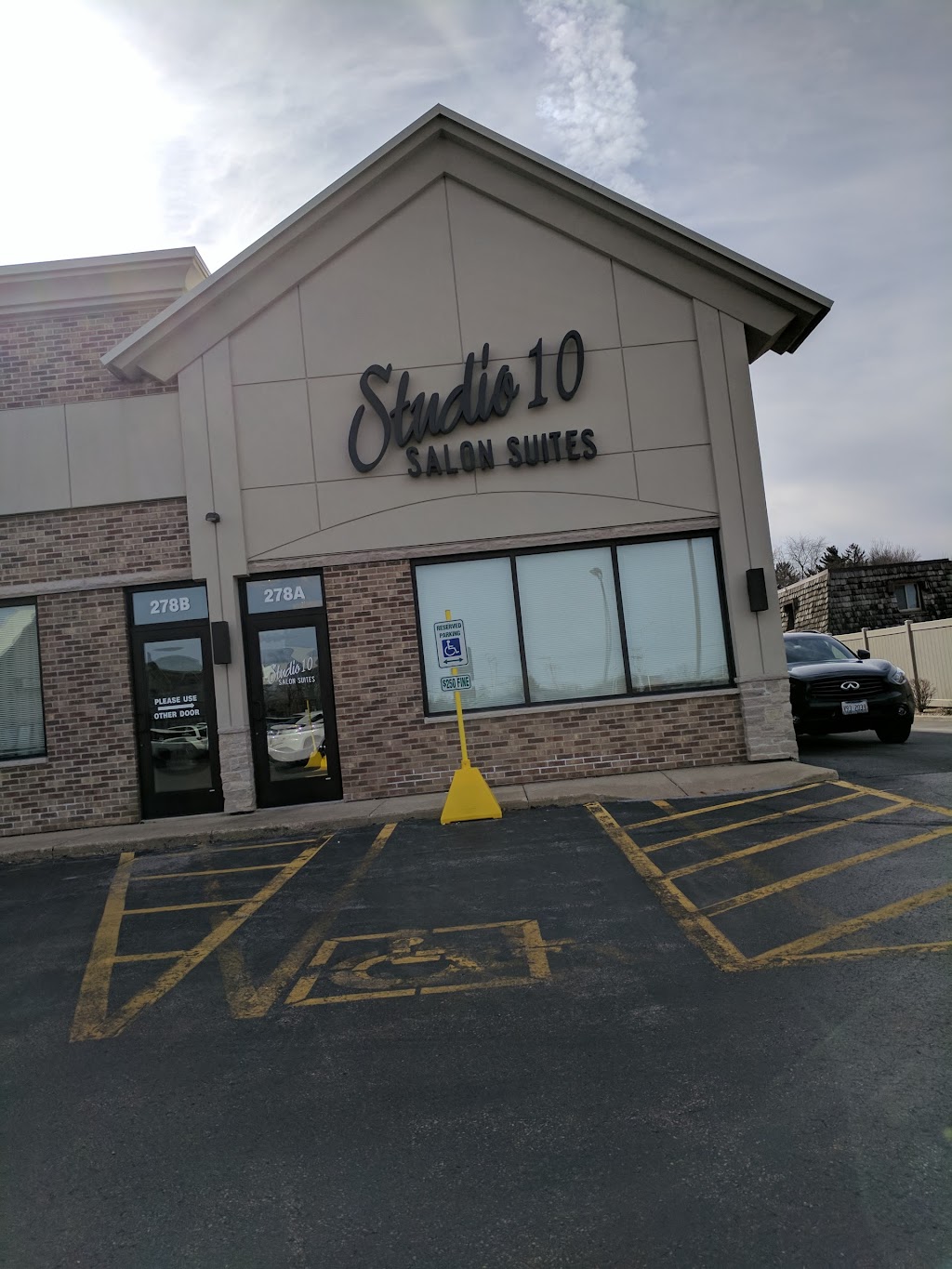 Studio 10 Salon Suites | 278 E Lincoln Hwy, New Lenox, IL 60451, USA | Phone: (815) 641-3647