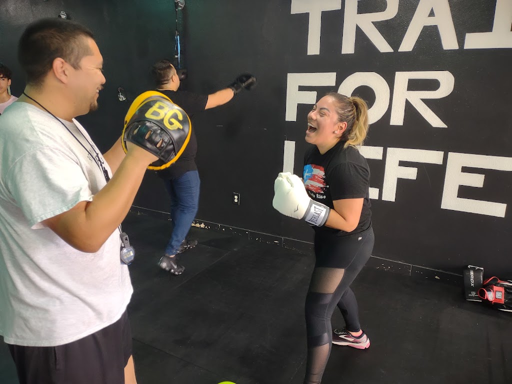 Dayo Fitness + MMA | 10575 W Indian School Rd APT 108, Avondale, AZ 85392, USA | Phone: (623) 343-2902