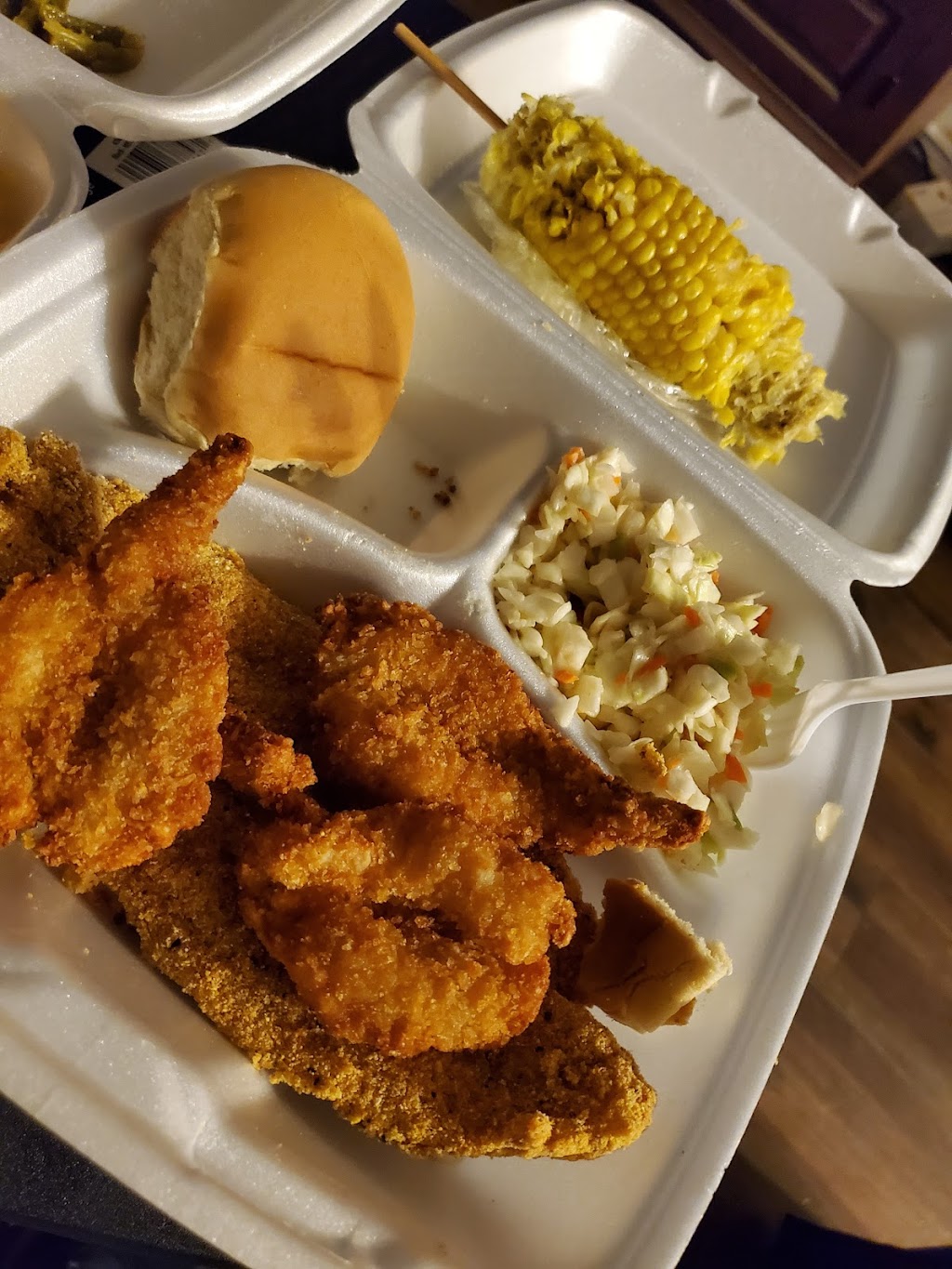 Lisas Chicken | 303 W Cooper St, Cedar Hill, TX 75104, USA | Phone: (972) 291-4000