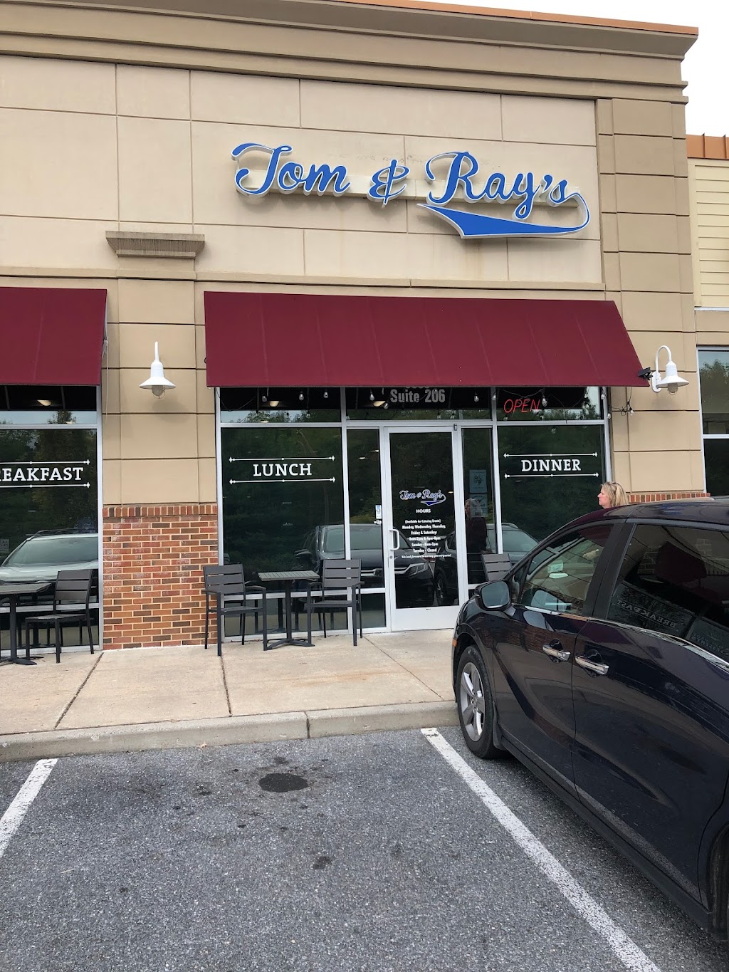 Tom & Rays Family Restaurant | 9805 Main St Suite 206, Damascus, MD 20872, USA | Phone: (240) 509-3300