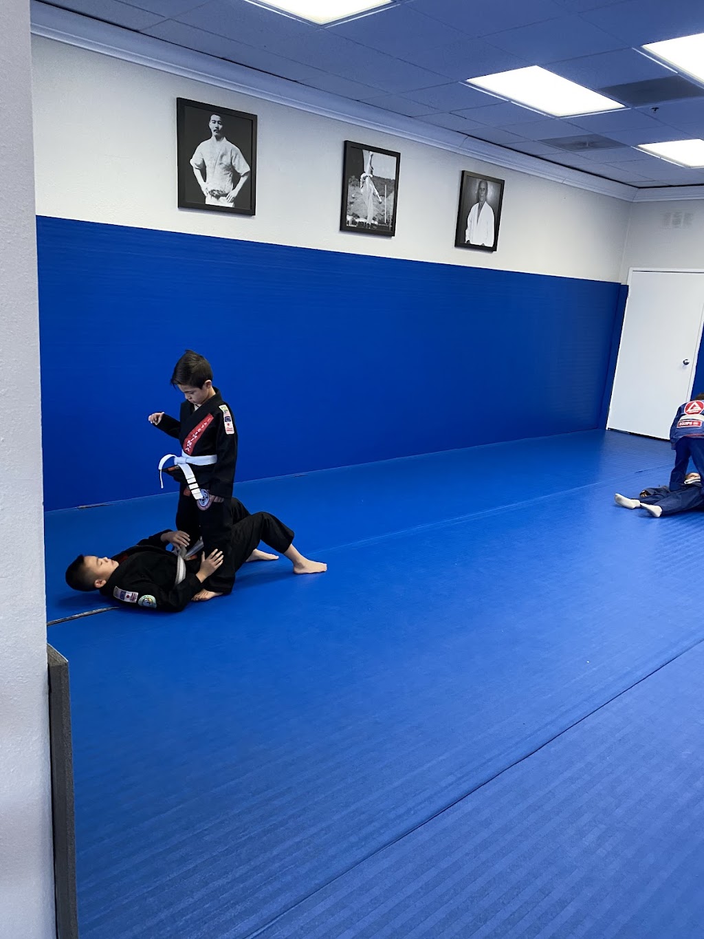 Caveirinha Jiu Jitsu Family Anaheim | 5120 E La Palma Ave unit 105, Anaheim, CA 92807 | Phone: (714) 715-9046