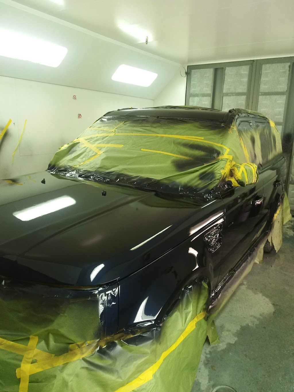 C & R One Stop Auto Body & Paint | 6520 8th Ave, Los Angeles, CA 90043, USA | Phone: (323) 750-6220