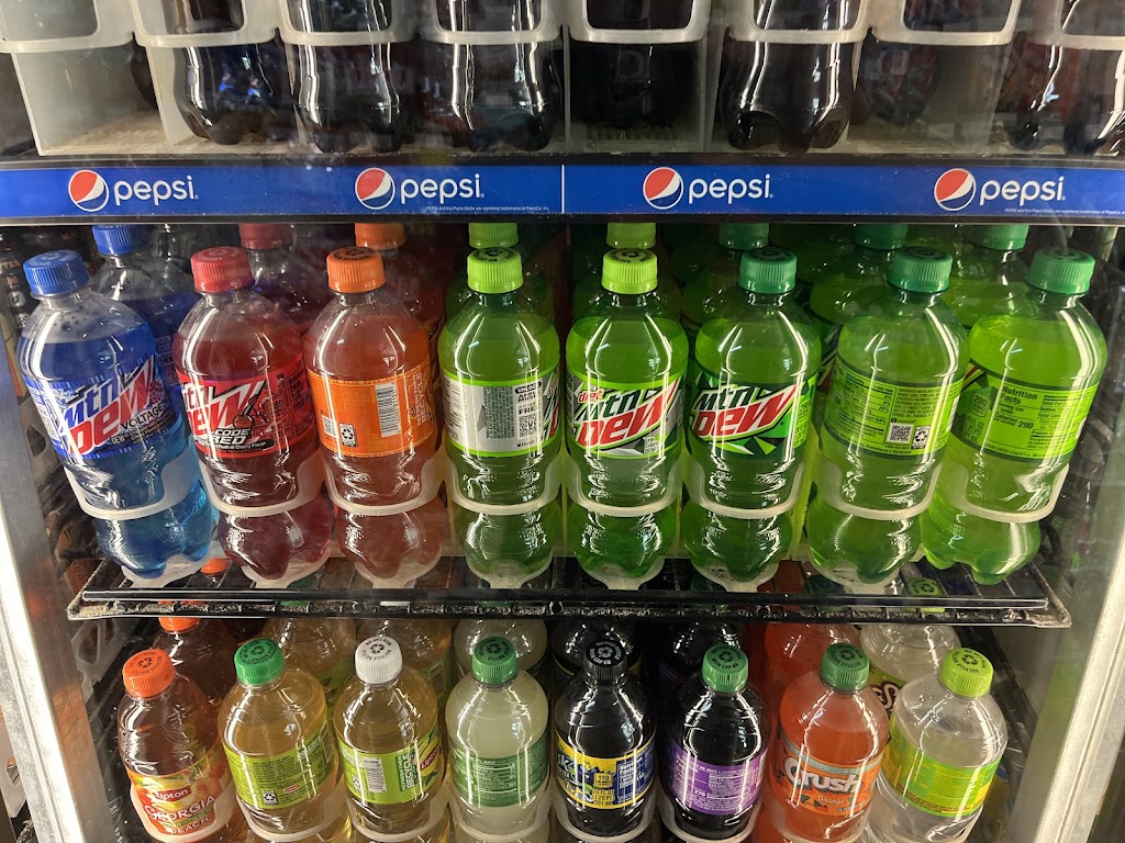 Mrs Ds Hoagie Shack | RR 250, Cameron, WV 26033, USA | Phone: (304) 686-4700