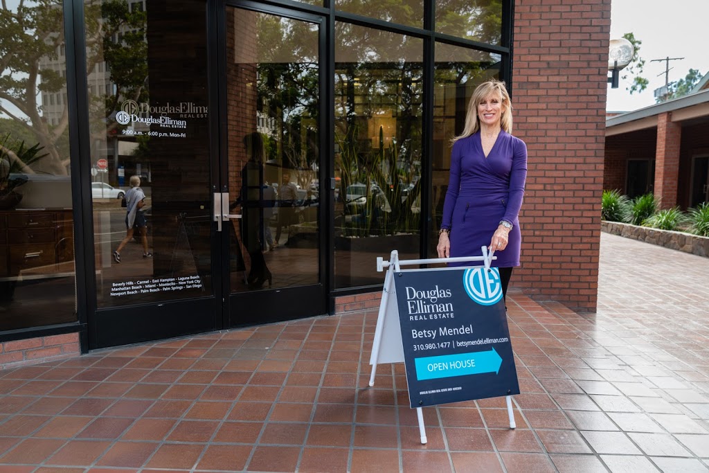 Betsy Mendel, REALTOR® with Douglas Elliman | 11990 San Vicente Blvd Suite 100, Los Angeles, CA 90049, USA | Phone: (310) 980-1477