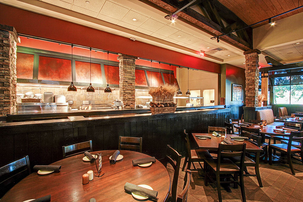 Firebirds Wood Fired Grill | 4600 Merchants Circle, Collierville, TN 38017, USA | Phone: (901) 850-1603