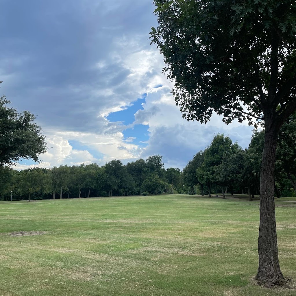 Coyote Creek Park | 5801 Communications Pkwy, Plano, TX 75093, USA | Phone: (972) 941-7250