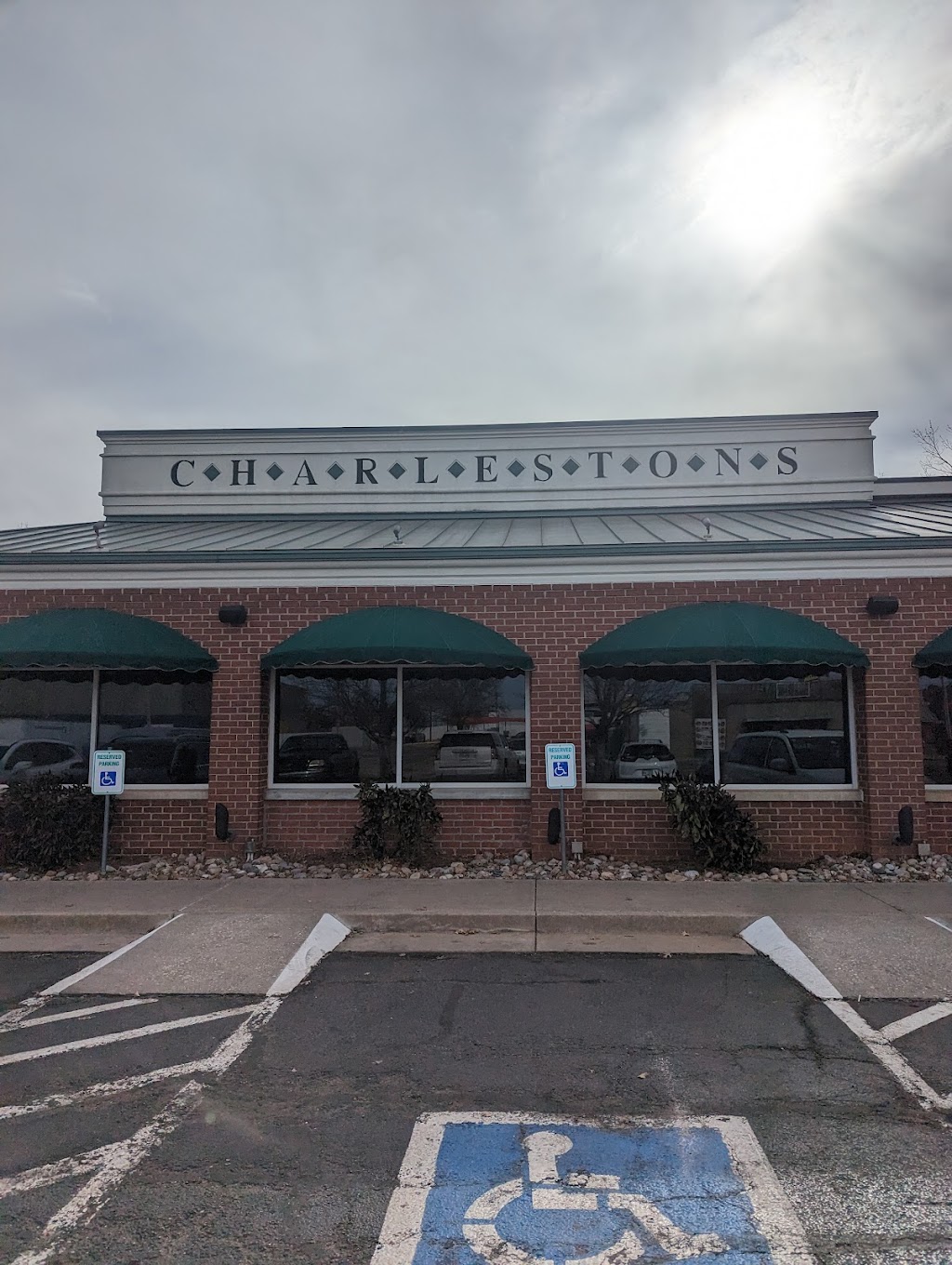 Charlestons Restaurant | 2000 S Meridian Ave, Oklahoma City, OK 73108, USA | Phone: (405) 681-6686
