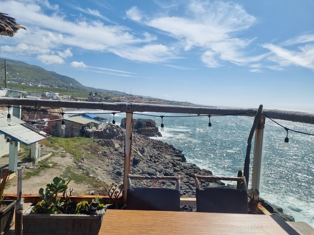 Splash Restaurant and Bar | Ensenada - Rosarito B.C B.C MX, El campito, Carretera Libre 1015-km 52.5, 22710 Primo Tapia, B.C., Mexico | Phone: 661 688 0947