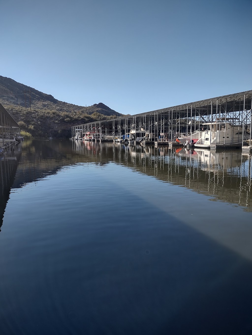 Canyon Lake Marina & Campground | 16802 AZ-88, Apache Junction, AZ 85119, USA | Phone: (480) 288-9233