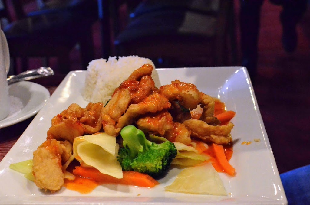 Tuptim Thai Ponte Vedra | 242 Solana Rd, Ponte Vedra Beach, FL 32082, USA | Phone: (904) 429-7390