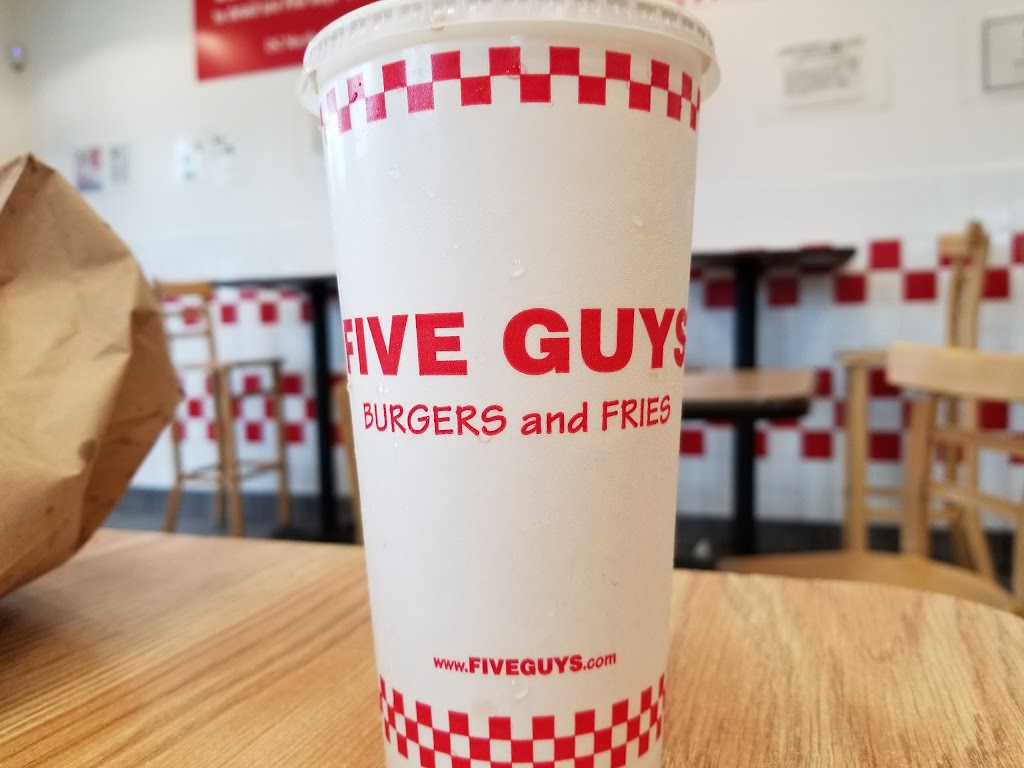 Five Guys | 2933 Vauxhall Rd, Vauxhall, NJ 07088, USA | Phone: (908) 688-8877