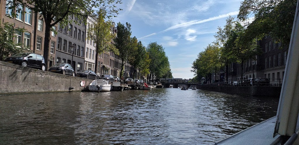 Café George | Leidsegracht 84, 1016 CR Amsterdam, Netherlands | Phone: 020 737 1068