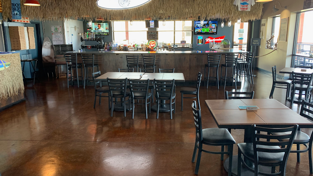 Ffinchs Waterfront Kitchen and Bar | 28085 AZ-188, Roosevelt, AZ 85545, USA | Phone: (602) 912-1667