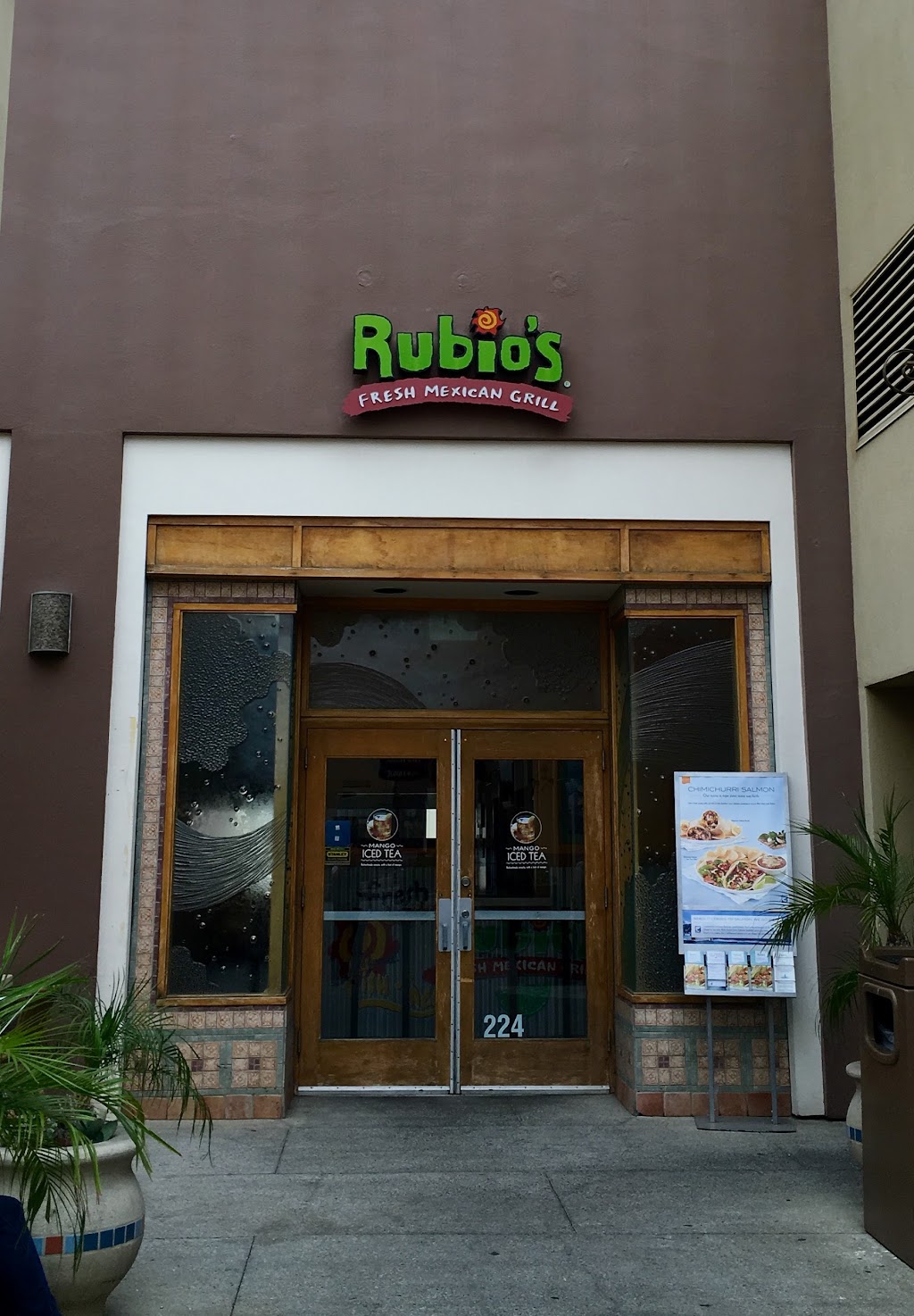 Rubios Coastal Grill | 330 E Colorado Blvd Suite 238, Pasadena, CA 91101, USA | Phone: (626) 535-9383