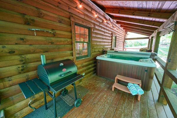 Hike Away Hills cabin | 16211 Collison Rd, Logan, OH 43138, USA | Phone: (614) 322-2283