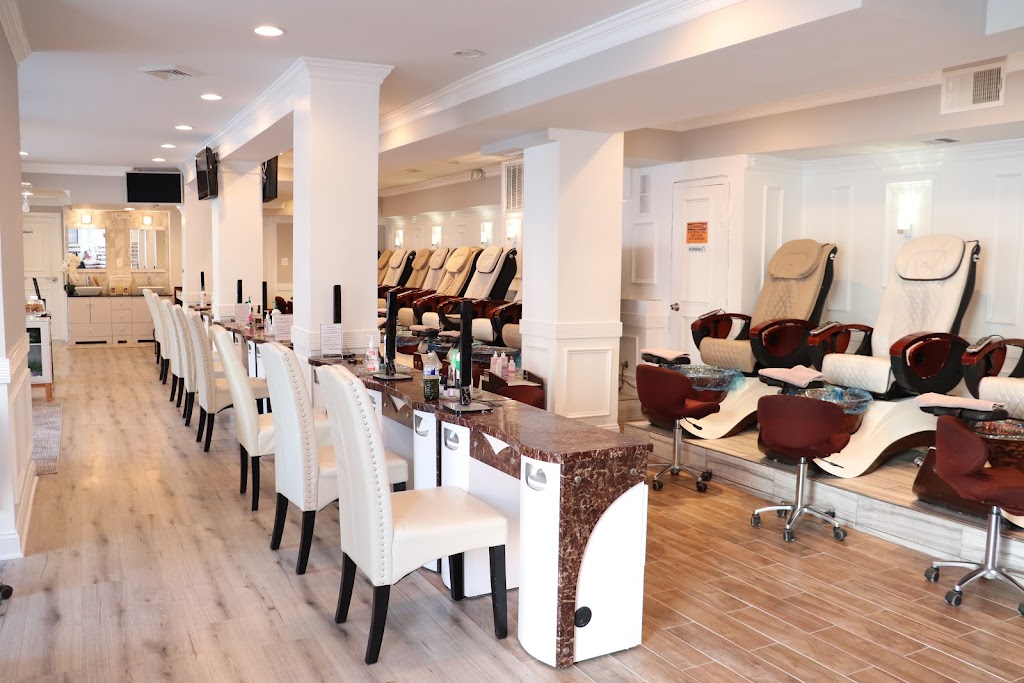 Enchanted Nails & Spa | 2324 18th St NW, Washington, DC 20009, USA | Phone: (202) 652-1151