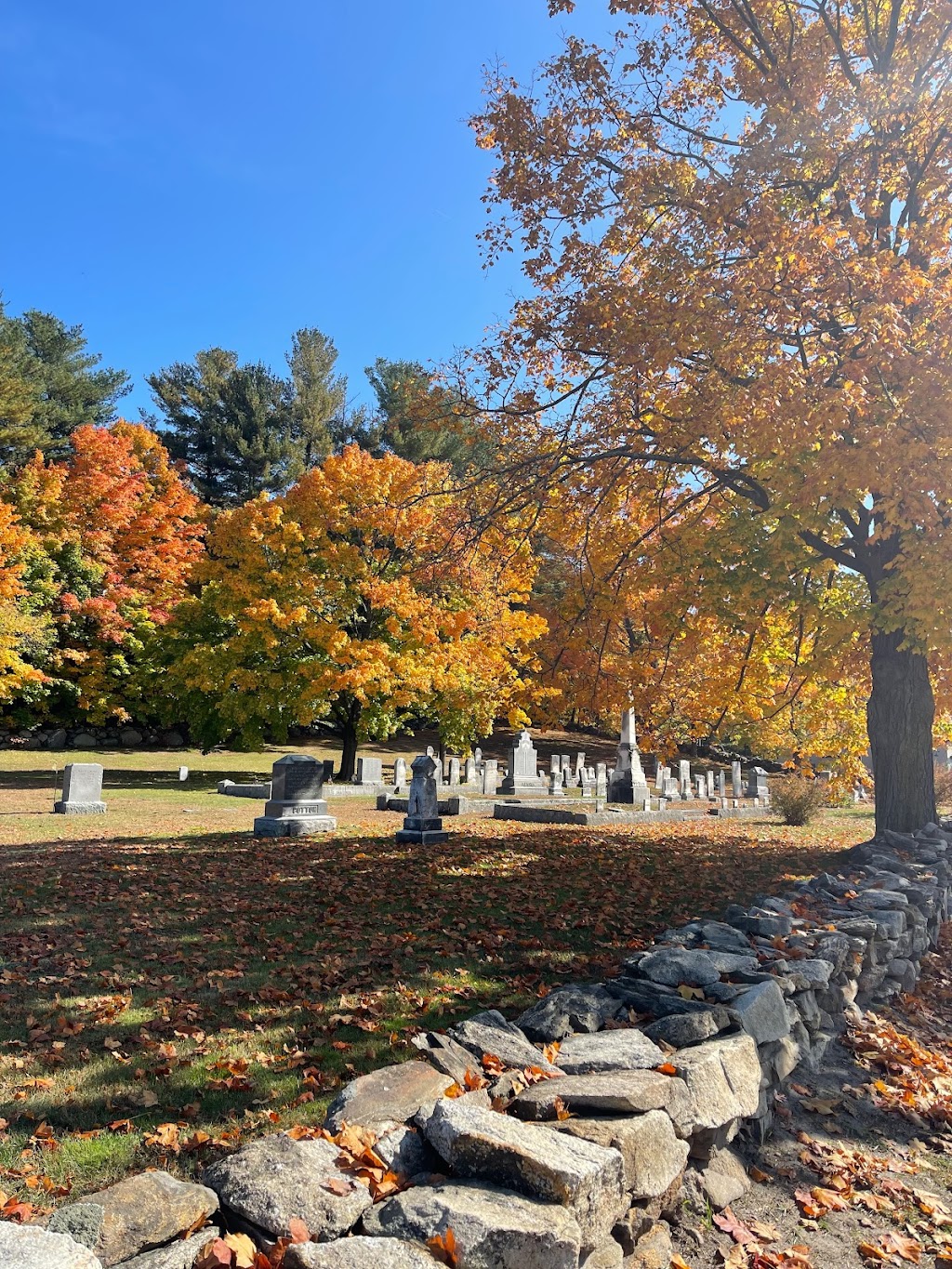 Hillside Cemetery | 310 Amherst St, Nashua, NH 03063, USA | Phone: (603) 594-3327