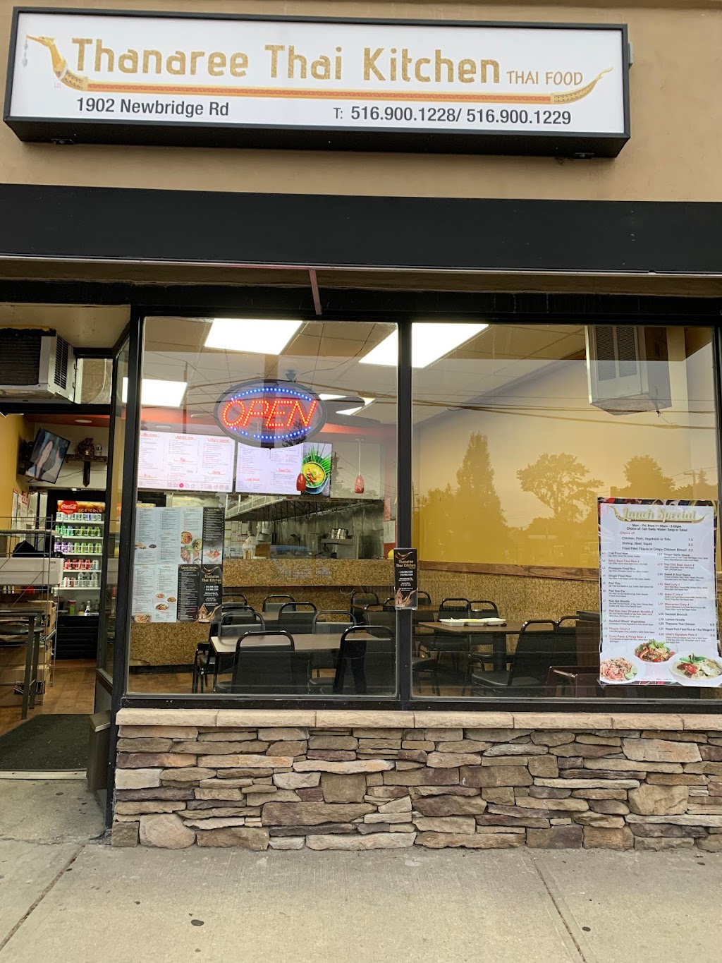 Thanaree Thai Kitchen | 1902 Newbridge Rd, North Bellmore, NY 11710, USA | Phone: (516) 900-1228