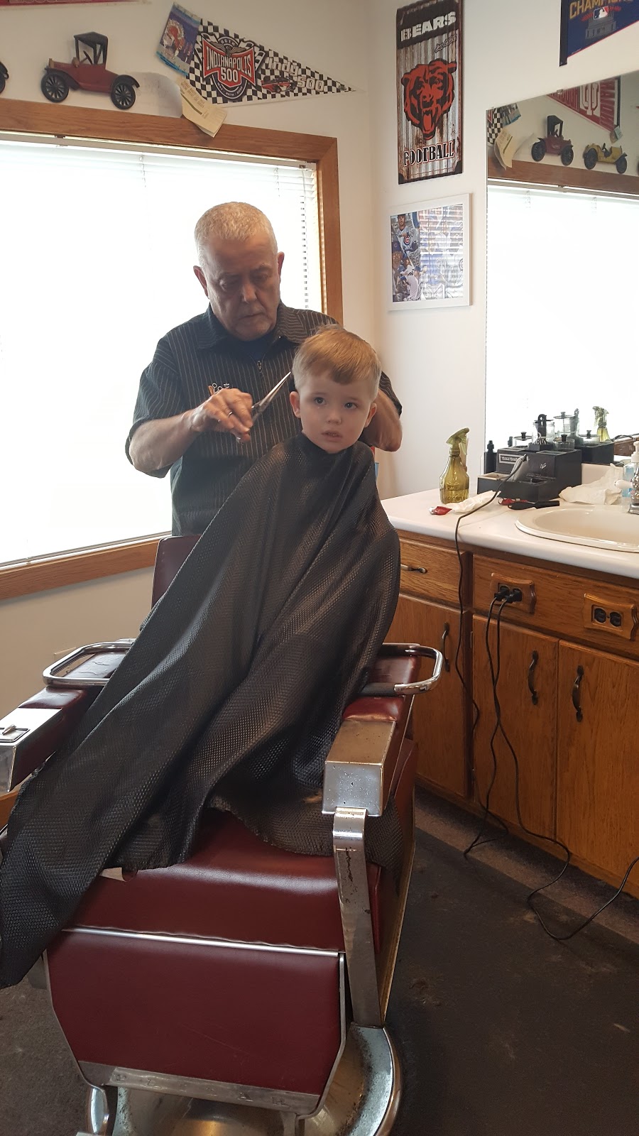 Carr Barber Shop | 10819 Illinois Rd, Fort Wayne, IN 46814, USA | Phone: (260) 625-6023