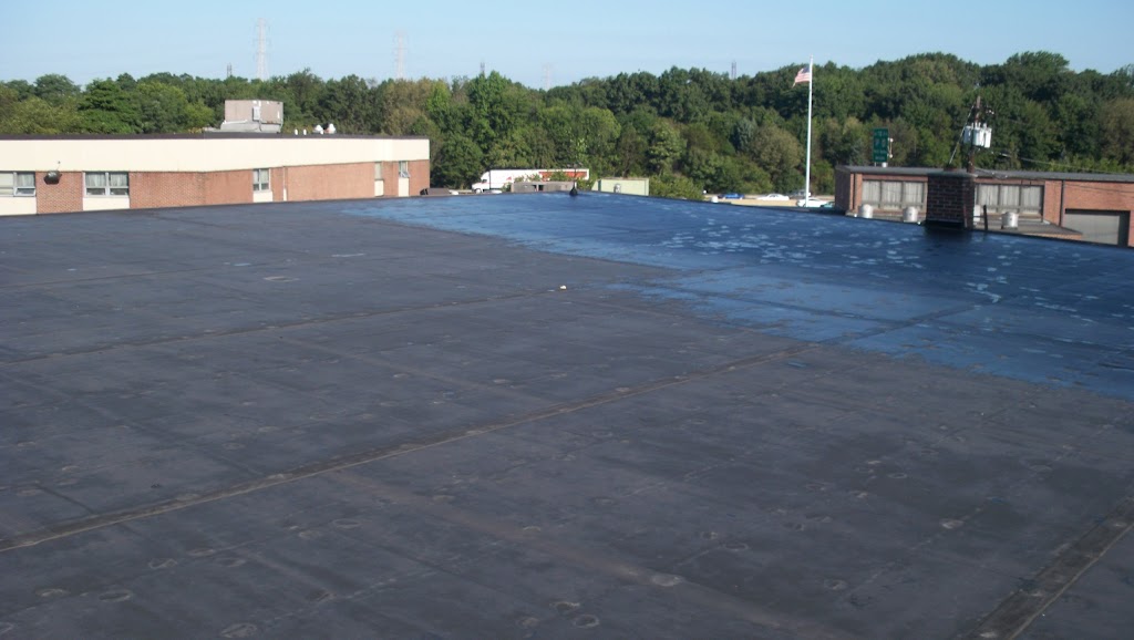 Flat Roof NY - Roof Repair & Installations | 161 Levittown Pkwy, Hicksville, NY 11801, USA | Phone: (516) 229-1893