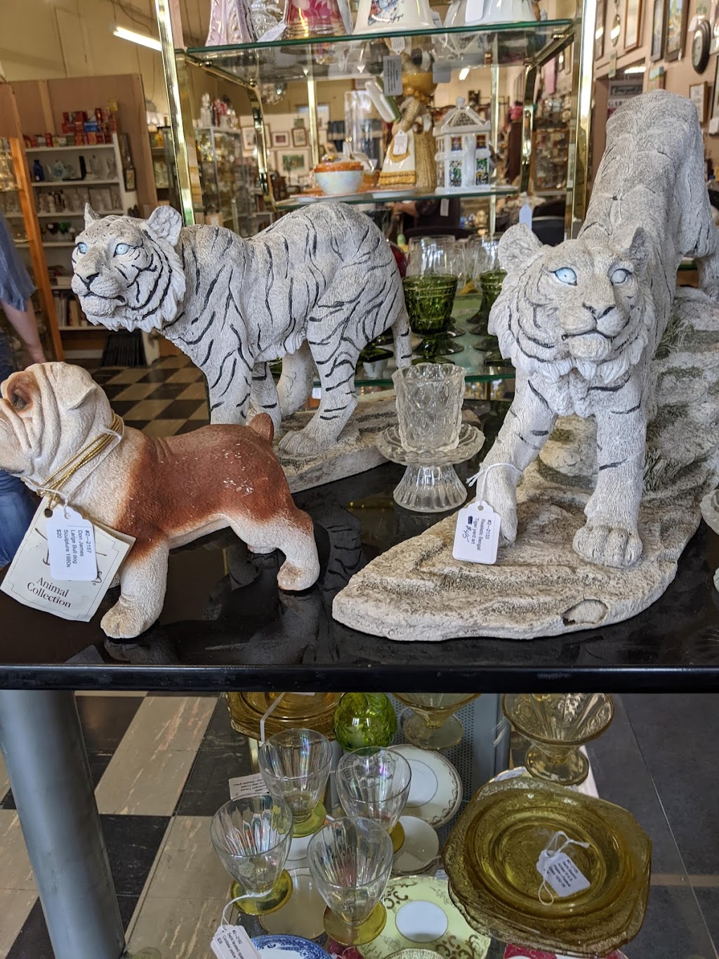 Creekside Shops | 22 Main St, Sutter Creek, CA 95685, USA | Phone: (209) 267-5520