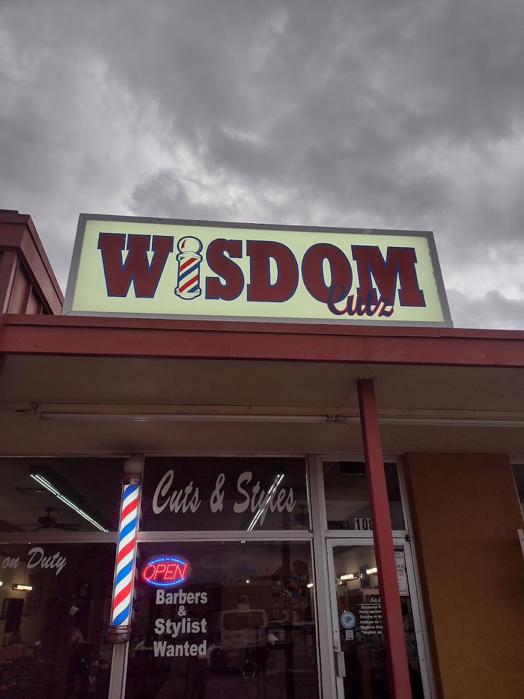 Wisdom Cutz | 108 W Camp Wisdom Rd, Duncanville, TX 75116, USA | Phone: (469) 513-2243