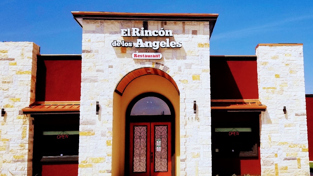 El Rincon De Los Angeles | 1712 N US-83, Zapata, TX 78076, USA | Phone: (956) 765-8900