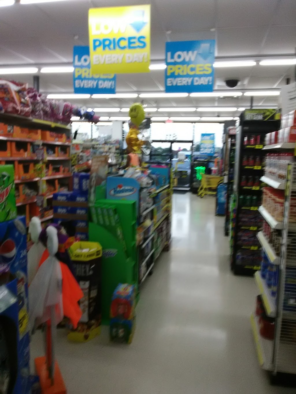 Dollar General | 2303 Pettit Pkwy, Whitewright, TX 75491, USA | Phone: (903) 364-4080