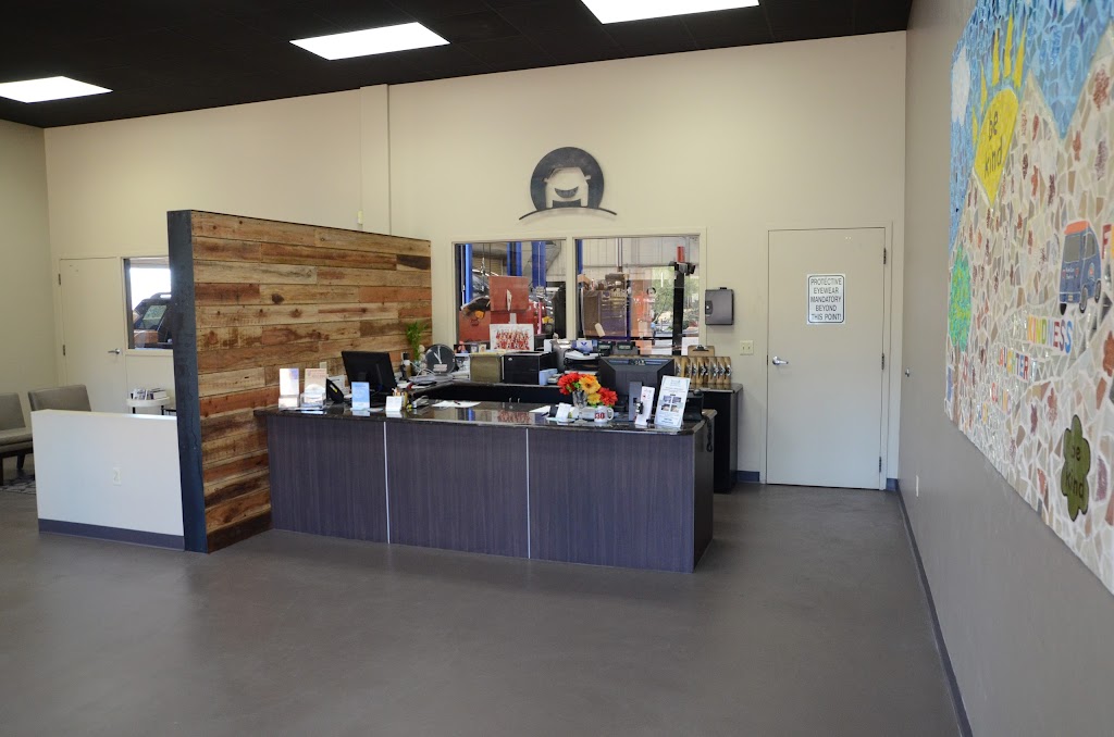 OOROO Auto | Oro Valley Auto Repair Shop | 12945 N Oracle Rd, Tucson, AZ 85739 | Phone: (520) 468-7171