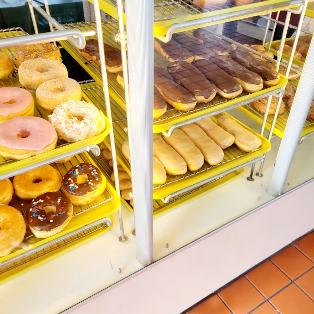 Cindy's Donuts & Deli 19061 Bushard St, Huntington Beach, CA 92646