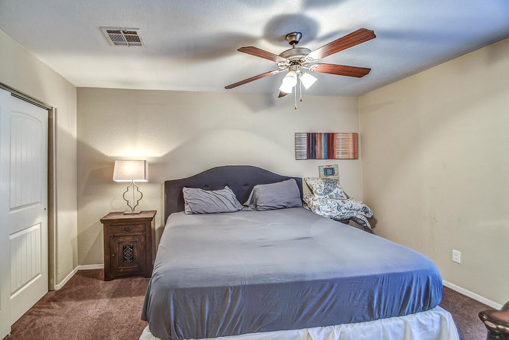 Valencia Townhomes | 550 W Maryland Ave, Phoenix, AZ 85013, USA | Phone: (602) 441-4765