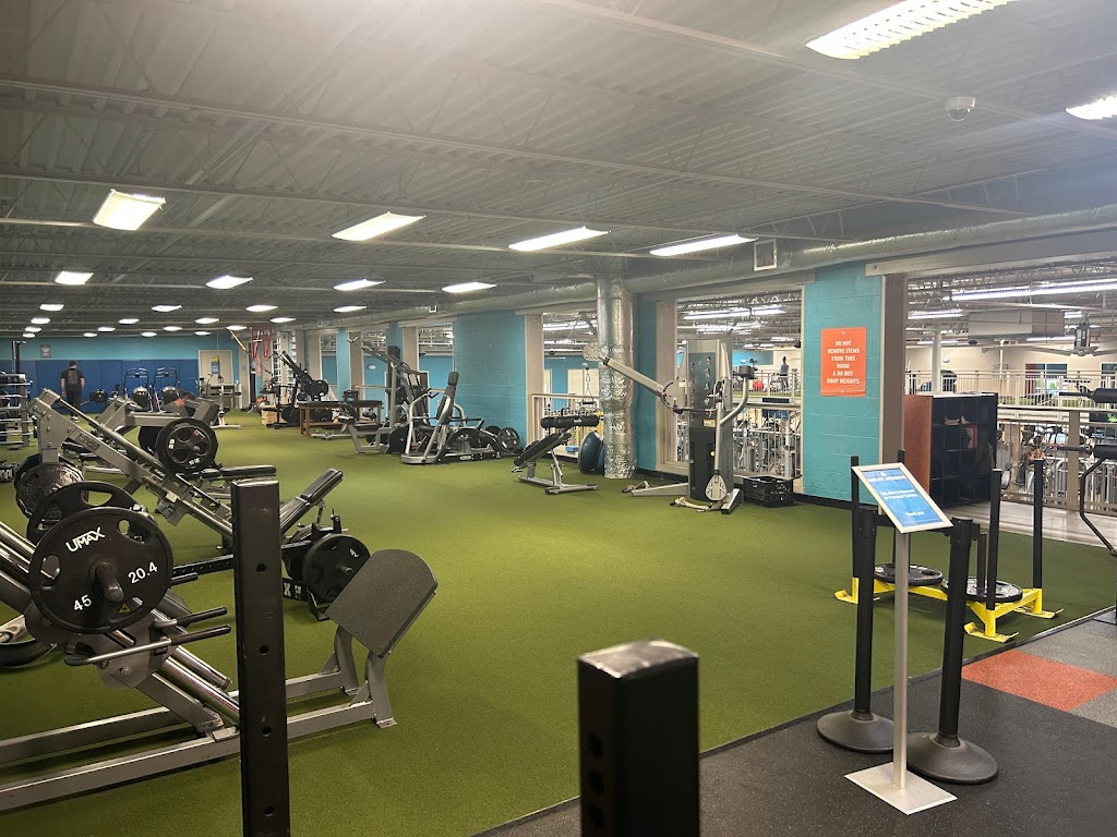 Onelife Fitness - Va Beach Blvd. | 2844 Virginia Beach Blvd, Virginia Beach, VA 23452, USA | Phone: (757) 340-4800