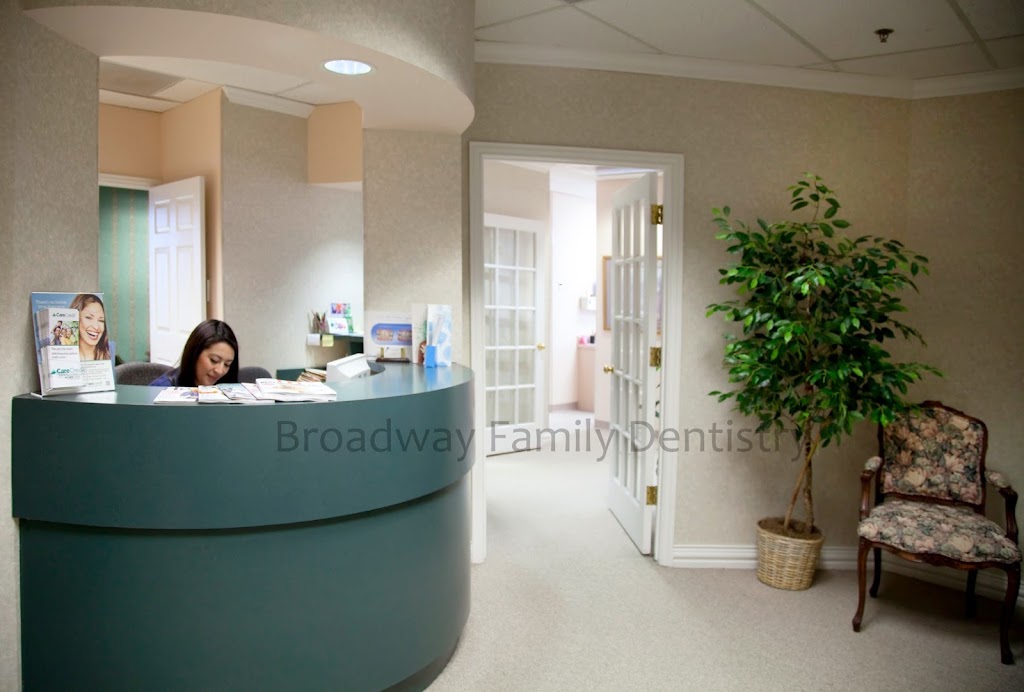 Broadway Family Dentistry | 3200 Broadway Blvd, Garland, TX 75043, USA | Phone: (972) 864-8119