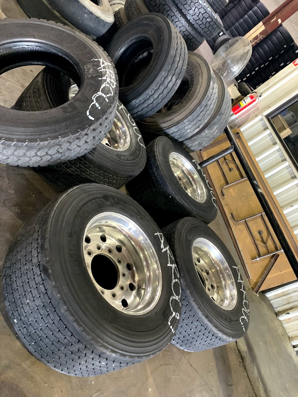 Southern Tire Mart | 5051 Sharp St, Dallas, TX 75247, USA | Phone: (214) 631-4468