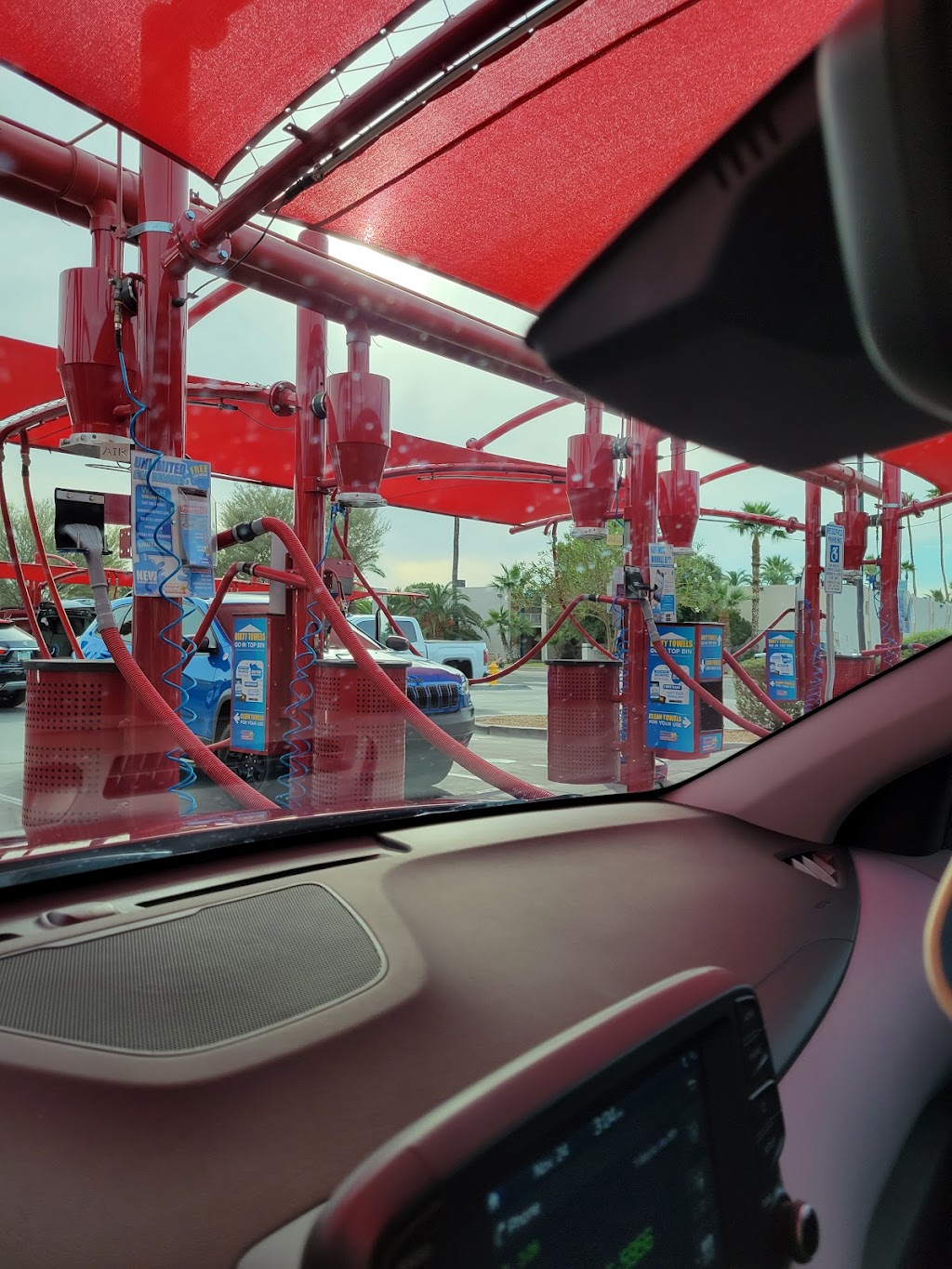 Quick N Clean Car Wash | 6149 N 7th St, Phoenix, AZ 85014, USA | Phone: (480) 707-3531