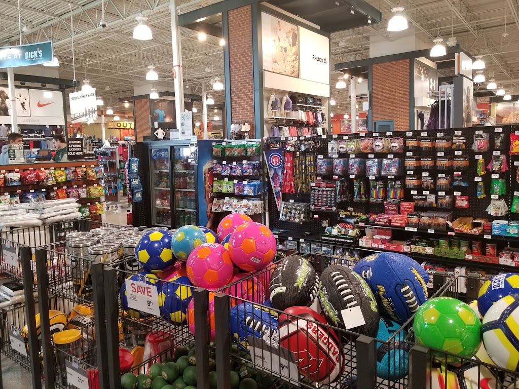 DICKS Sporting Goods | 1020 Port Washington Rd, Grafton, WI 53024, USA | Phone: (262) 377-6349