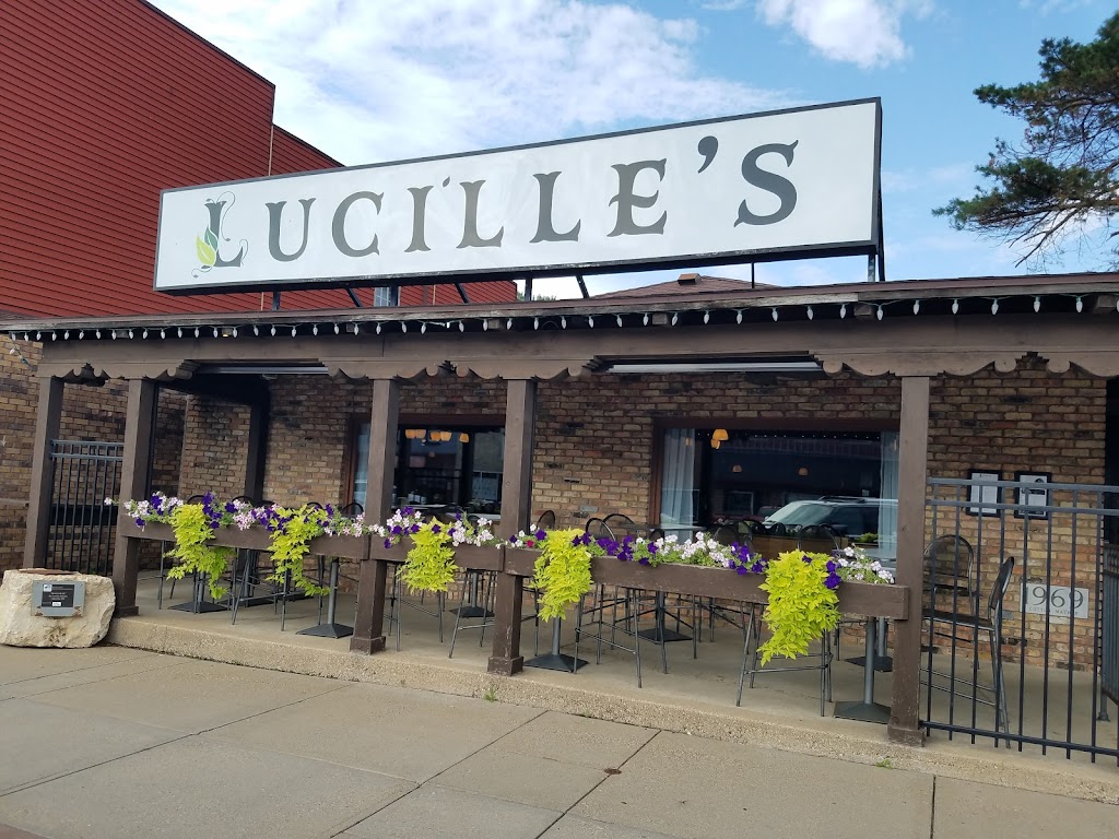 Lucilles | 216 Broad St, Prescott, WI 54021 | Phone: (715) 262-2213