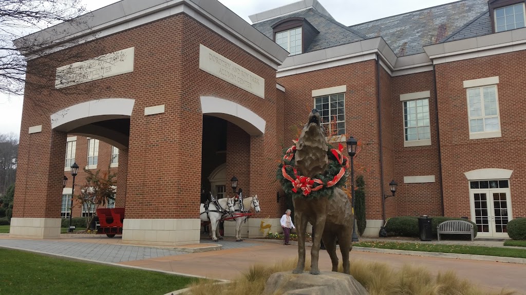 Gold Leaf Carriage | 1520 Weslyn Springs Way, Fuquay-Varina, NC 27526, USA | Phone: (919) 614-5306