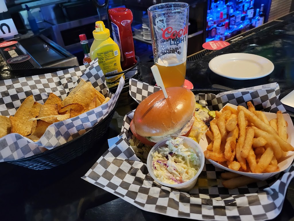 Draft Picks Burgers * Pizza * Beer | 912 Busse Rd, Mt Prospect, IL 60056, USA | Phone: (847) 290-9000