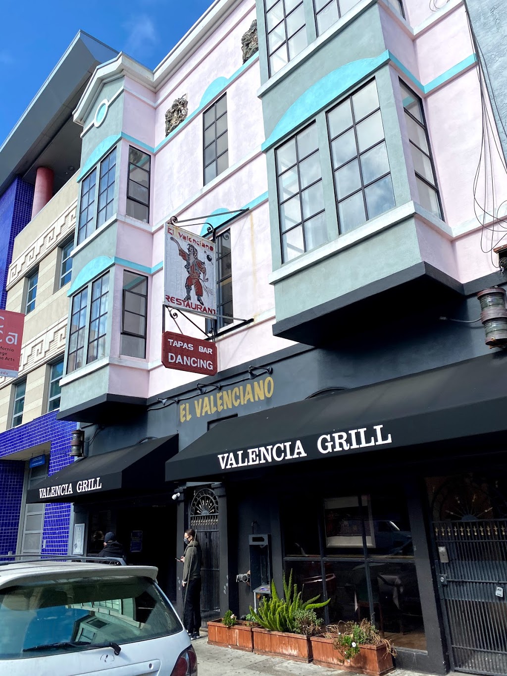 El Valenciano | 1153 Valencia St, San Francisco, CA 94110, USA | Phone: (415) 826-9561