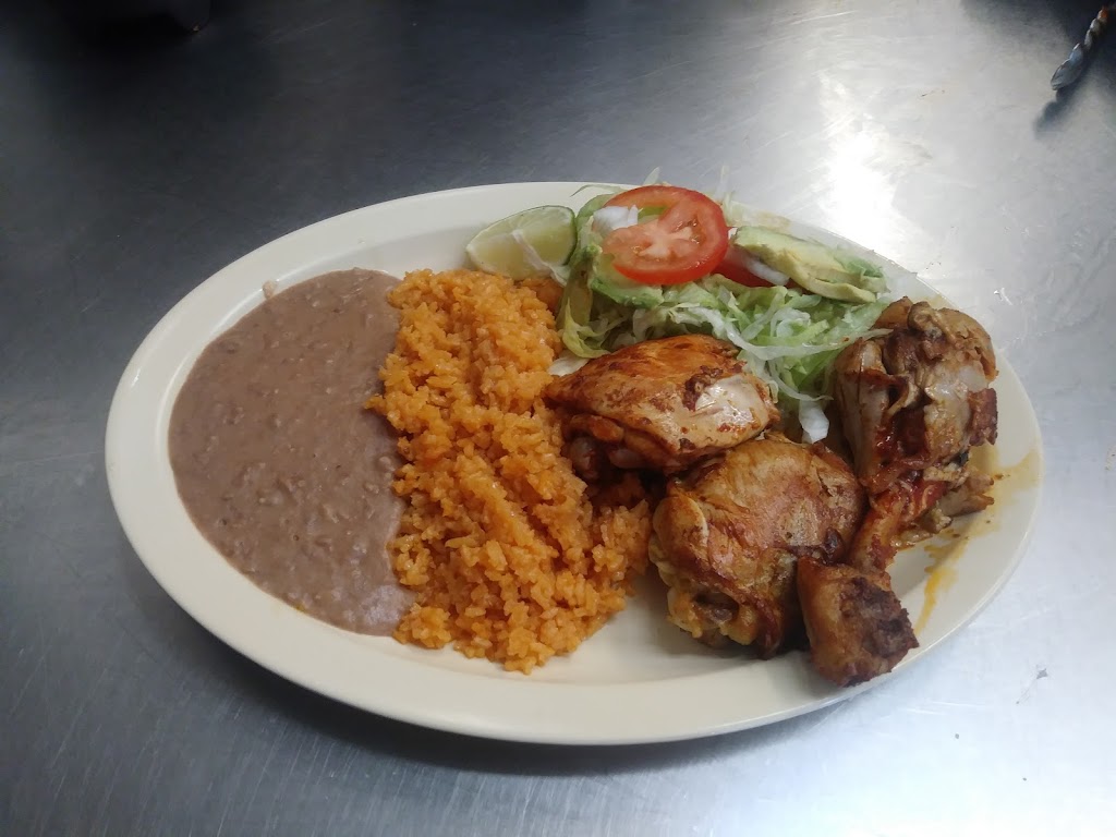 Restaurant La Sabrosita | 2803 Cedar Crest Blvd, Dallas, TX 75203, USA | Phone: (469) 317-7717