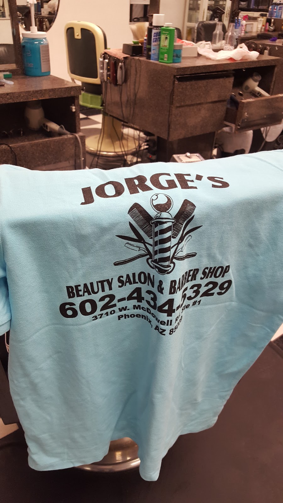 Jorges Barber Shop & Beauty | 3710 W McDowell Rd, Phoenix, AZ 85009, USA | Phone: (602) 442-0641
