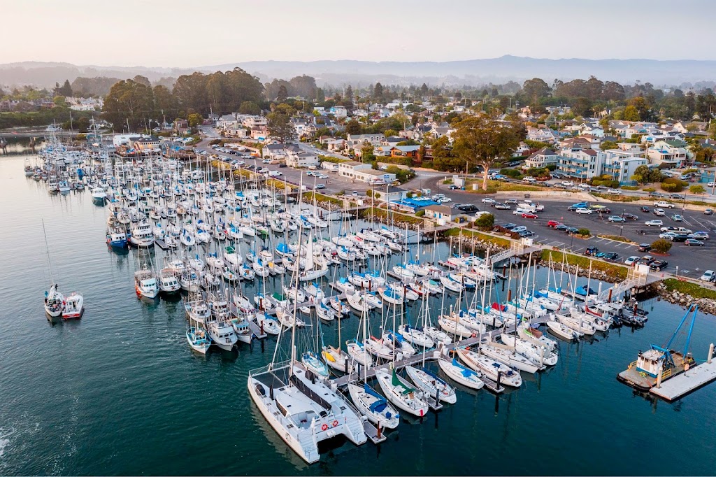 Harbor Beach Volleyball Courts | 2222 E Cliff Dr, Santa Cruz, CA 95062 | Phone: (831) 475-6161