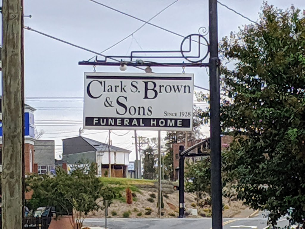 Clark S Brown & Sons Funeral Home | 727 Patterson Ave, Winston-Salem, NC 27101, USA | Phone: (336) 722-8117
