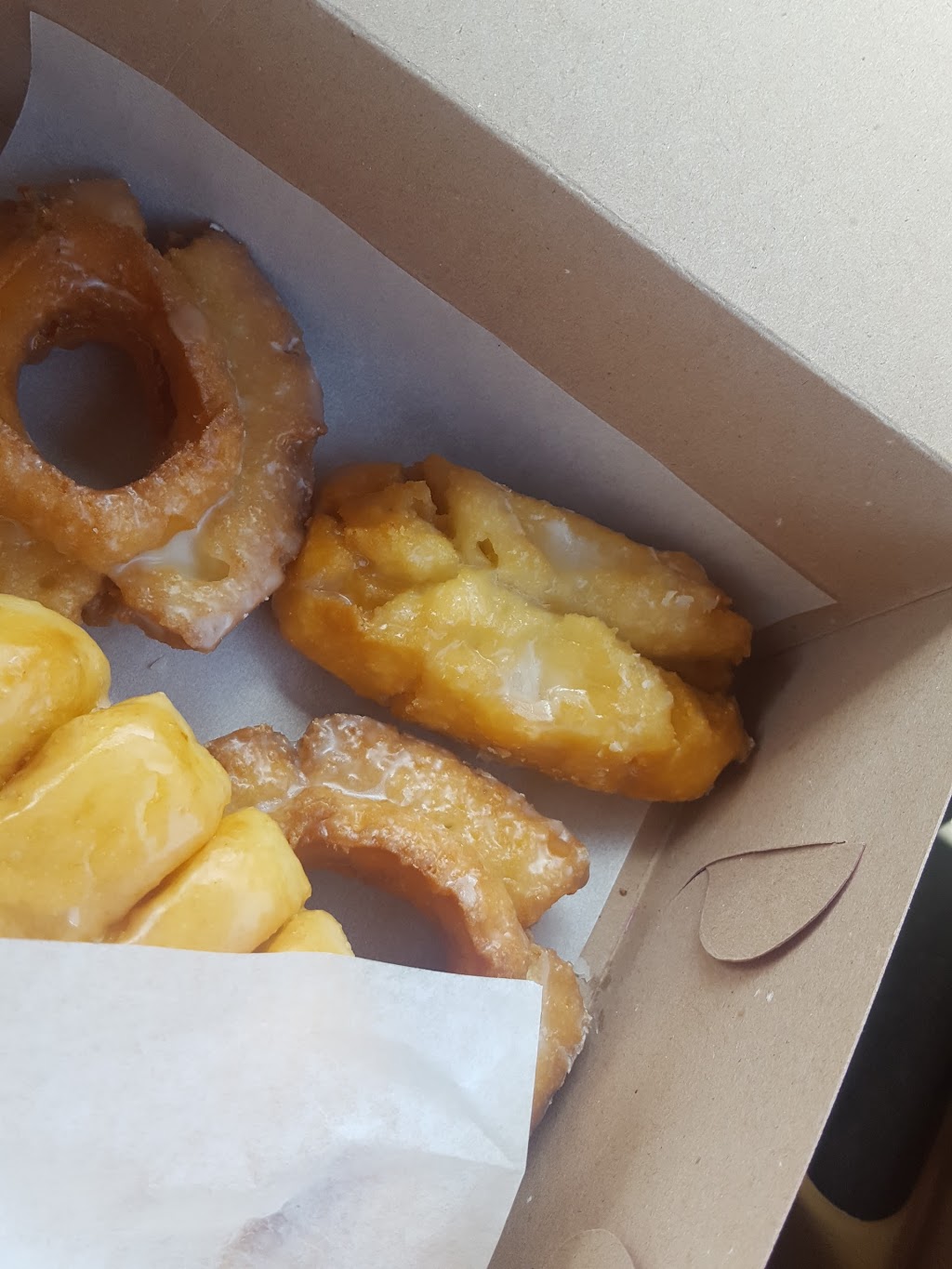 Express Donuts | 13824 W McDowell Rd #103, Goodyear, AZ 85395, USA | Phone: (623) 536-7443