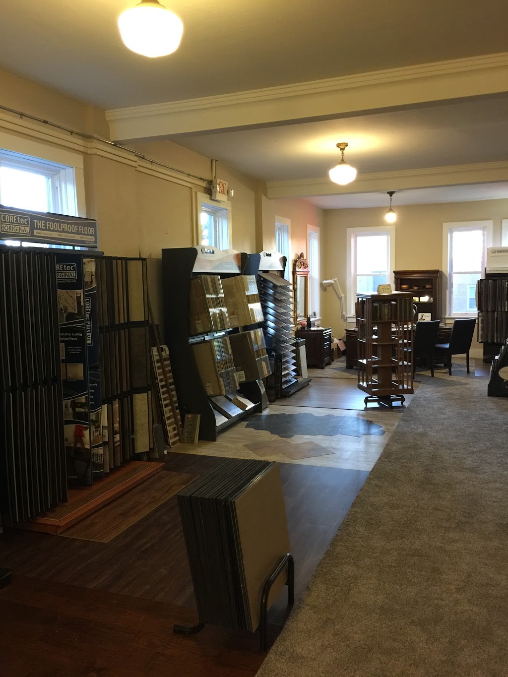Ruhl Furniture & Flooring | 511 Broadway St, New Haven, IN 46774, USA | Phone: (260) 749-4717