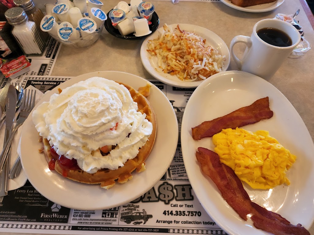 Oak Creek Diner | 6874 South 13th Street, Oak Creek, WI 53154, USA | Phone: (414) 762-8623