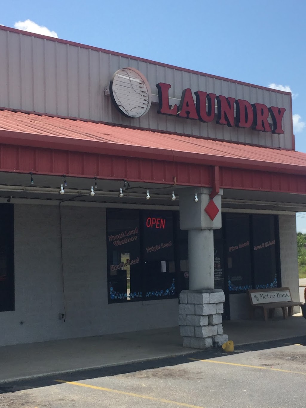 Wash & Go Coin Laundry | 160 Council St, Odenville, AL 35120, USA | Phone: (205) 201-1087