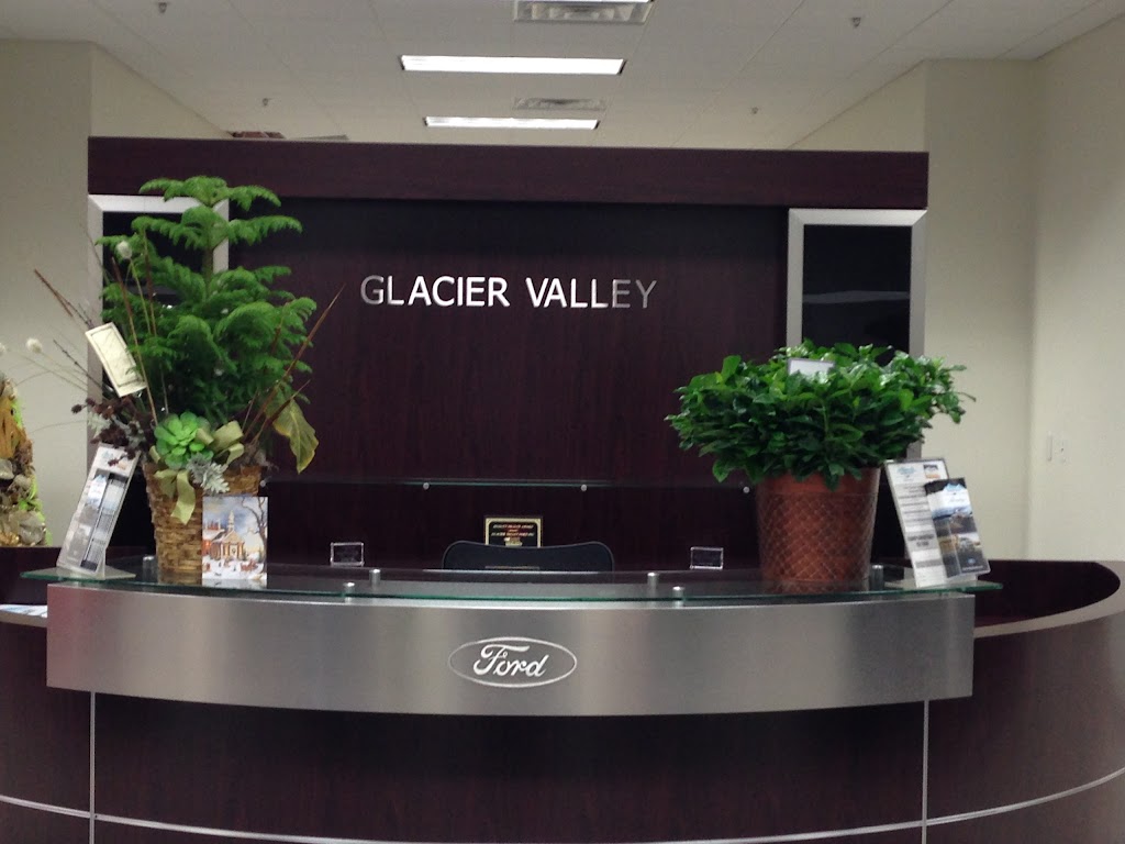 Glacier Valley Ford, Inc. | 1243 South Blvd, Baraboo, WI 53913, USA | Phone: (608) 356-2222